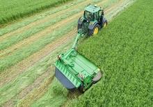 Faucheuse à disque traîné avec conditionneur John Deere S310R