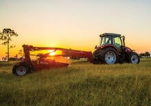 Faucheuses  arrières disques avec conditionneurs Massey Ferguson 1393