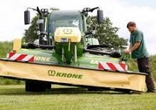 Faucheuses  frontales, disques avec conditionneurs Krone EasyCut F 320 CR