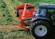 Faucheuse à disque traîné avec conditionneur Kuhn FC 353 RGC