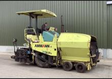 Finisseur d'asphalte sur roues Ammann AFW 350-2