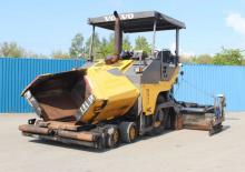 Finisseur d'asphalte sur roues IR-ABG Titan 6870