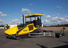 Finisseurs de chaussée sur chenilles Bomag BF 800 C 2 S 500