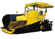 Finisseurs de chaussée sur chenilles Svedala-Demag DF 145 CS