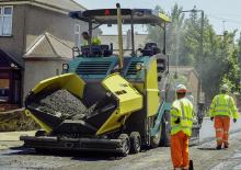 Finisseur d'asphalte sur roues Ammann AFW 700-3