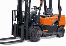 Chariots élevateurs frontaux à gaz Doosan G25G