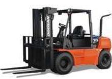Chariots élevateurs frontaux à gaz Doosan G70S-5