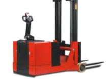 Gerbeurs à conducteur accompagnant Manitou ES 720 GPF