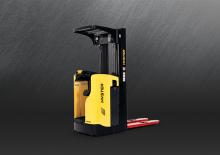 Gerbeurs à conducteur porté debout Hyster RS1.6