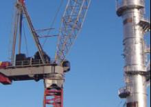 Grues à tour  - tourneur supérieur- flèche épingle Favelle Favco MK440D