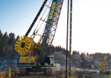 Grues à chenilles - flèche treillis BAUER Group eMC 96