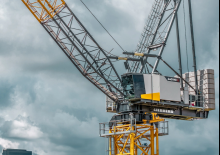Grues à tour  - tourneur supérieur- flèche épingle Liebherr 440 HC-L 18/36