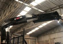 Grues de chargement hydrauliques Hiab 300-5 Jib 90-3