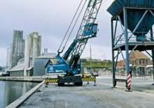 Grues mobiles - flèche treillis Sennebogen 633 HMC
