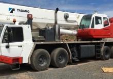 Grues mobiles sur camion Tadano GT-900XL