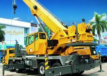 Grues mobiles sur camion Grove TMS700E