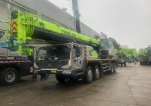 Grues télescopiques  monté sur camion Zoomlion ZTC800R542