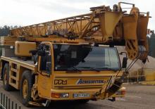 Grues tous-terrains Terex-PPM ATT 400/2 (4x4x4)