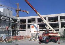Grues tous-terrains RIGO RT 200 (4x4x4)