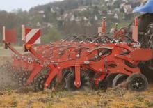 Cultivateurs Kuhn Striger 460R