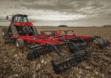 Herse à disques en zinc Case IH True-Tandem 335 Barracuda 22
