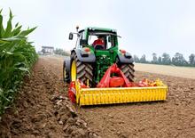 Herses rotatives Pöttinger Lion 302