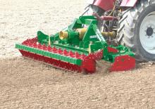 Herses rotatives Regent Orbit 4500 VS