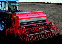 Herses rotatives Unia Plus A 700/3