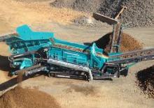 Installation de criblage mobile Powerscreen Warrior 2400