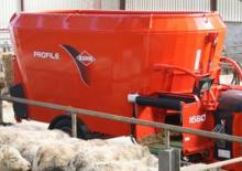 Mélangeurs alimentaire Kuhn Profile Crossmix 14.2 CS