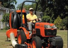 Tracteurs municipaux Kubota B 2530 HDB-C