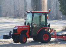 Tracteurs municipaux Kubota B2311 HDBC