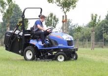 Tondeuses à gazon autoportées et tracteurs de jardin Iseki SXG 326