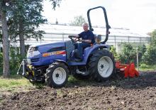 Tracteurs municipaux Iseki TH 4335