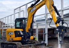 Excavatrice sur chenilles JCB 85Z-2