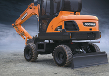 Excavatrice sur pneus Doosan DX55W