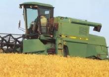 Moissonneuse-batteuses John Deere 1155