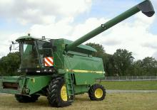 Moissonneuse-batteuses John Deere 2254