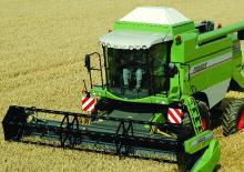 Moissonneuse-batteuses Fendt 5220 E