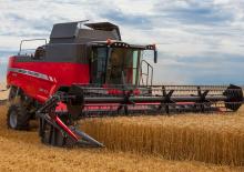 Moissonneuse-batteuses Massey Ferguson Beta 7370