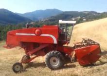 Moissonneuse-batteuses Laverda M 112