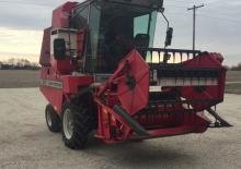 Moissonneuse-batteuses Massey Ferguson MF 8 XP