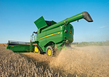 Moissonneuse-batteuses John Deere S 670 HM