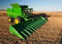 Moissonneuse-batteuses John Deere S 690 i