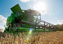 Moissonneuse-batteuses John Deere S 690