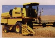 Moissonneuse-batteuses Ford-NH TC 54