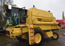Moissonneuse-batteuses New Holland TF42