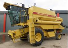 Moissonneuse-batteuses New Holland TX 30