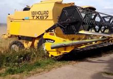 Moissonneuse-batteuses New Holland TX 67