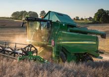 Moissonneuse-batteuses John Deere W 540 i HM